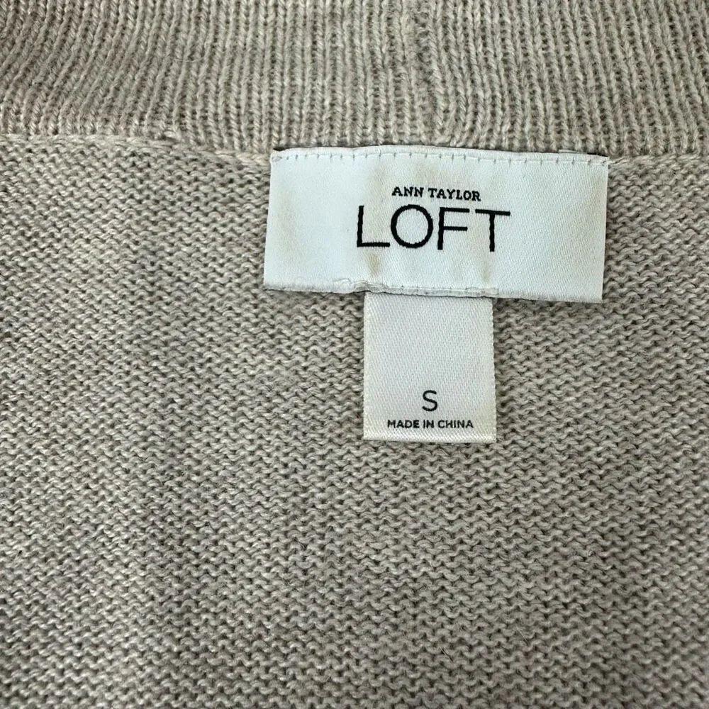 LOFT Short Sleeve Open Front cardigan size Small